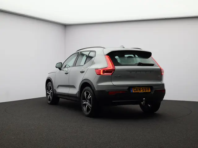 Volvo XC40 2.0 B4 Plus Dark 2024 Benzine 24