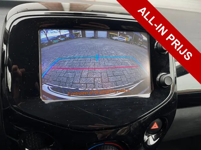 Peugeot 108 1.0 e-VTi Allure 2016 Benzine 12