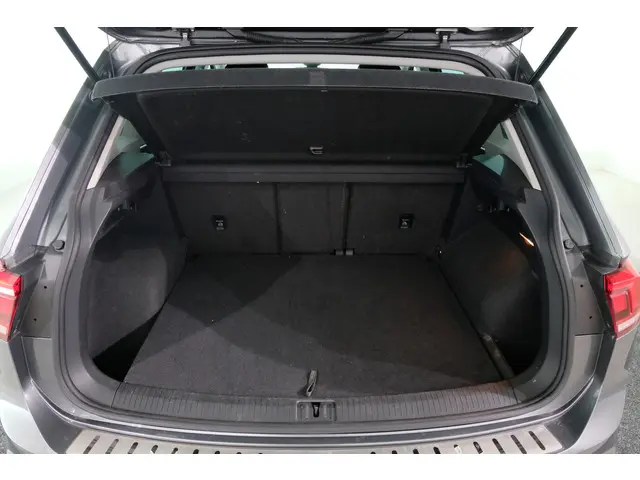 Volkswagen Tiguan 1.4 TSI ACT Comfortline 2017 Benzine 31