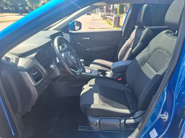 Nissan QASHQAI 1.3 MHEV Connecta 2023 Hybride Benzine 13