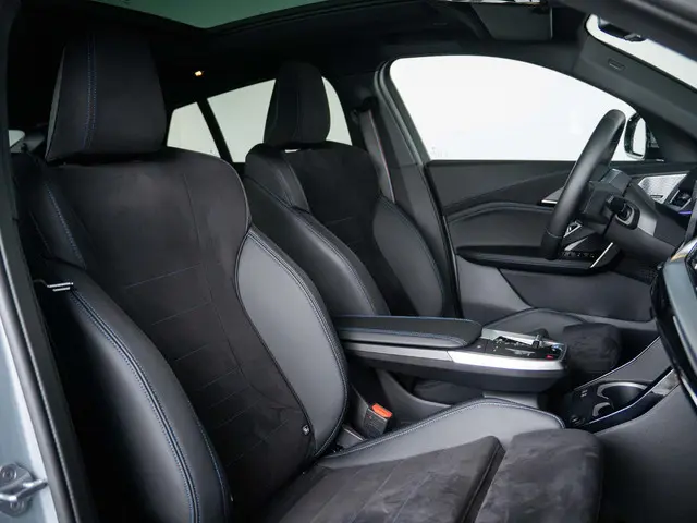 BMW iX2 eDrive20 2024 Elektrisch 10