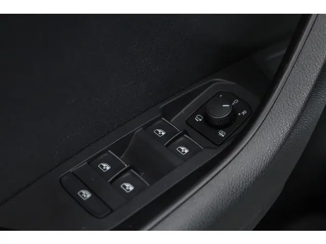 Škoda Karoq 1.5 TSI ACT DSG 2019 Benzine 7