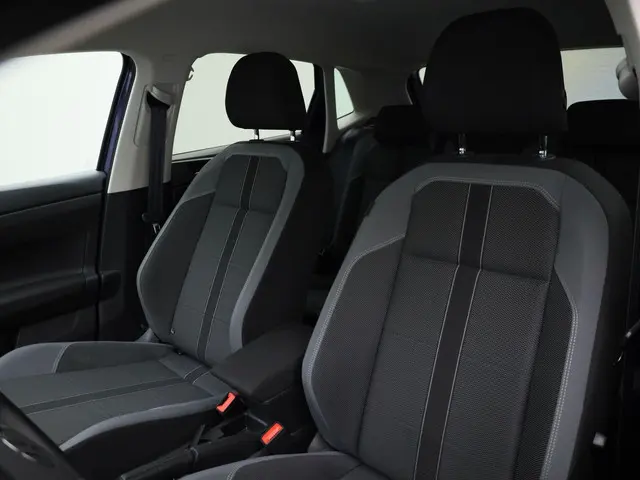 Volkswagen Polo 1.0TSI/110PK Style DSG 2022 Benzine 5