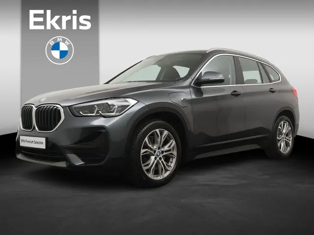 BMW X1 xDrive25e 2022 Hybride Benzine 1