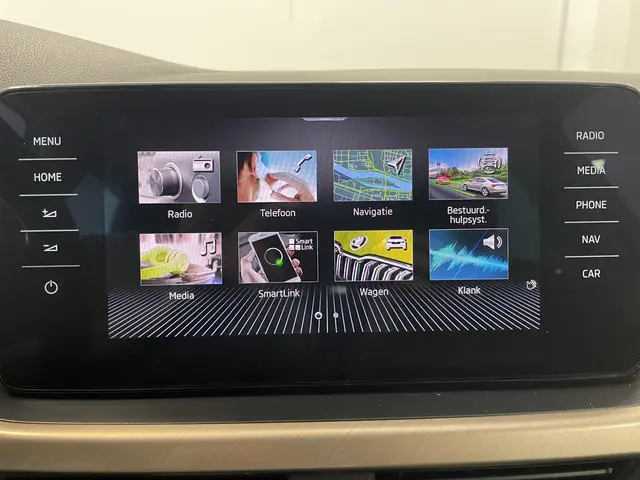 Škoda Kamiq 1.0 TSI Business Edition 2021 Benzine 10