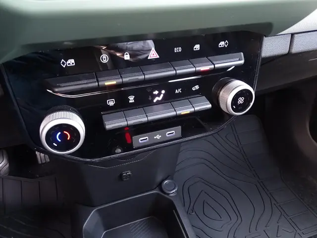 Dacia Spring Extreme 100 24.3 kWh 2026 Elektrisch 13