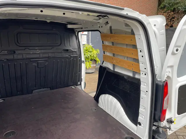 Opel Combo 1.5D EURO6, 76pk 2019 Diesel 11