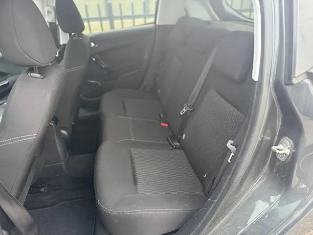 Peugeot 208 1.2 PureTech Style Pack 2015 Benzine 17