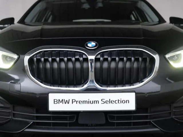 BMW 1 Serie 118i 2022 Benzine 17