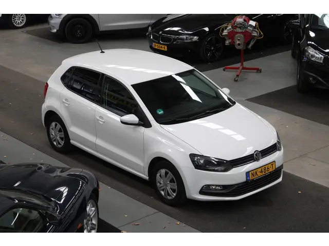 Volkswagen Polo 1.0 2016 Benzine 17