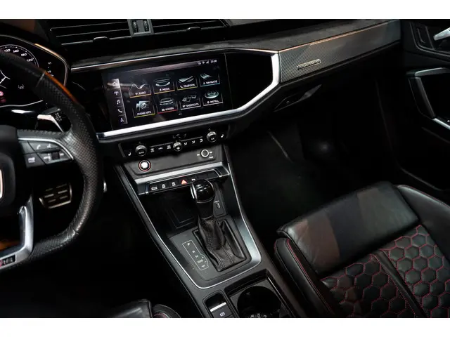 Audi Q3 RS PANO|AUT7|LEDER|RSDYNAMIC 2021 Benzine 14