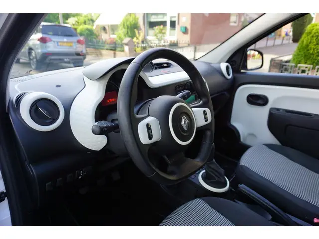 Renault Twingo 1.0 SCe Expression 2015 Benzine 10