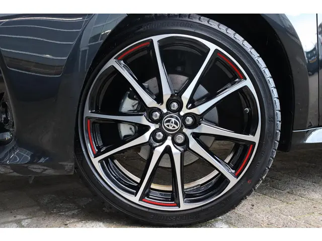 Toyota Yaris 1.5 Hybrid GR Sport 2023 Hybride Benzine 3