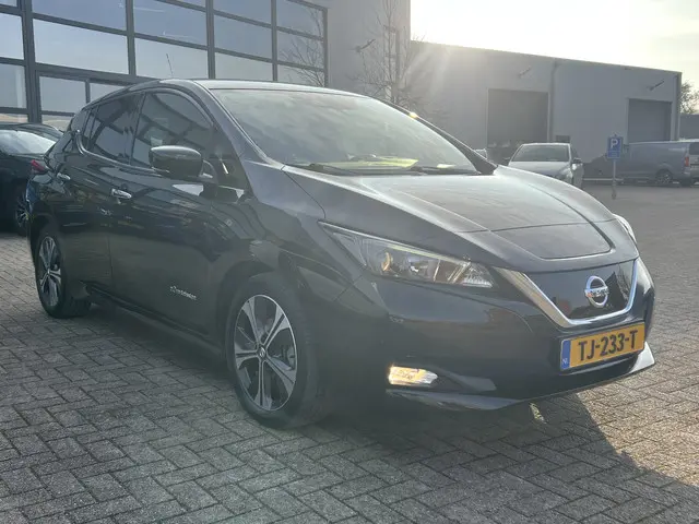 Nissan Leaf 2.ZERO EDITION 40 kWh 2018 Elektrisch 7