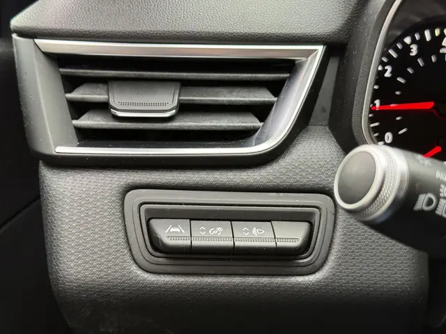 Renault Clio 1.0 TCe Zen Comfort 2021 Benzine 14