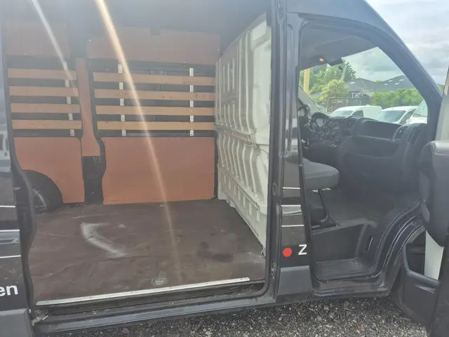 Peugeot Boxer 330 2.2 HDI L2H2 Profit+ 2013 Diesel 10