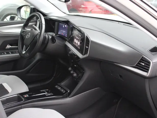 Opel Mokka 1.2 Turbo Level 5 2023 Benzine 14