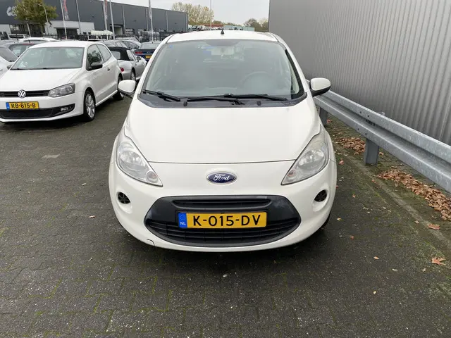 Ford Ka 1.2 Cool & Sound start/stop 2012 Benzine 6