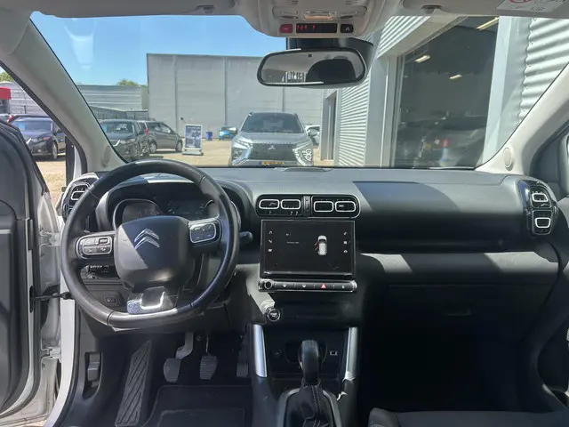 Citroën C3 Aircross 1.2 PureTech S&S Shine 2018 Benzine 22