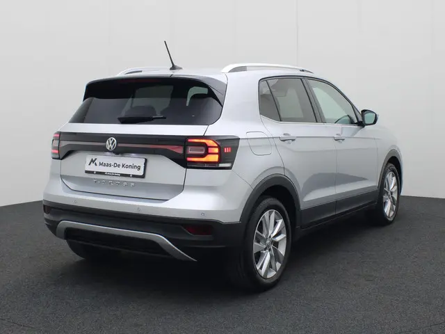Volkswagen T-Cross 2