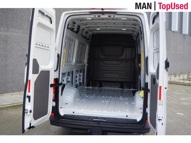 MAN TGE 3.180 4X4 2024 Diesel 31