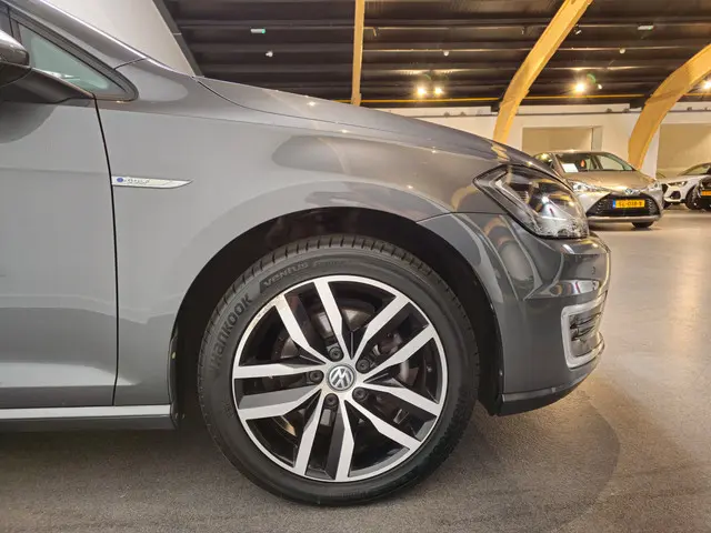 Volkswagen e-Golf E-DITION 2019 Elektrisch 9