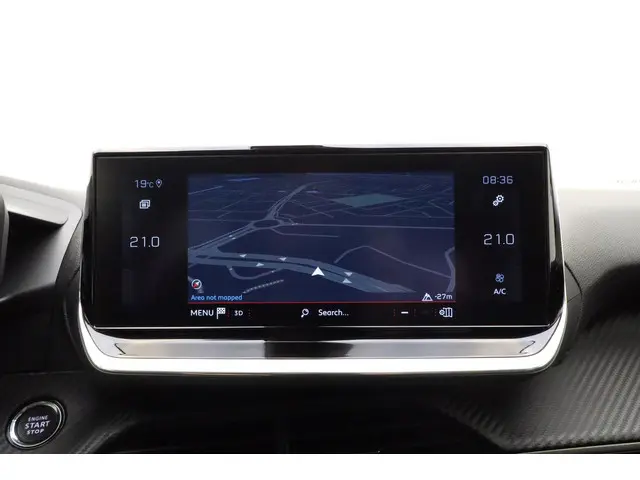 Peugeot 2008 1.2 PureTech Allure 2021 Benzine 21