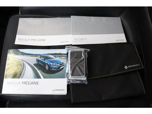 Renault Mégane Estate 1.3 TCe Bose 2019 Benzine 14