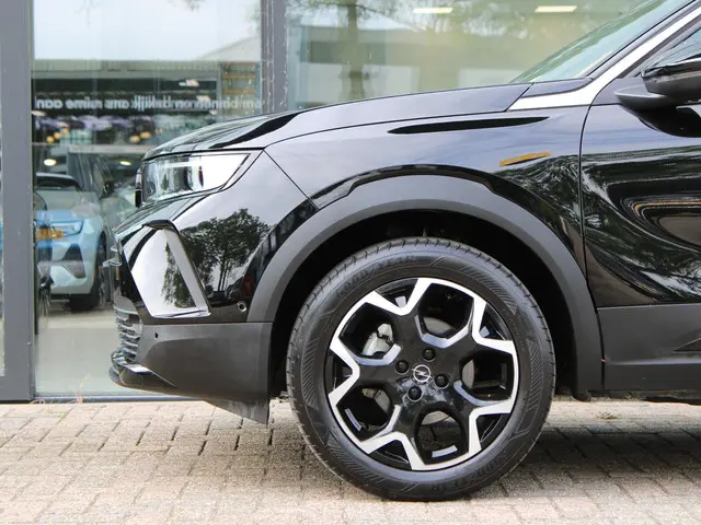 Opel Mokka 1.2 Turbo Ultimate 2024 Benzine 12