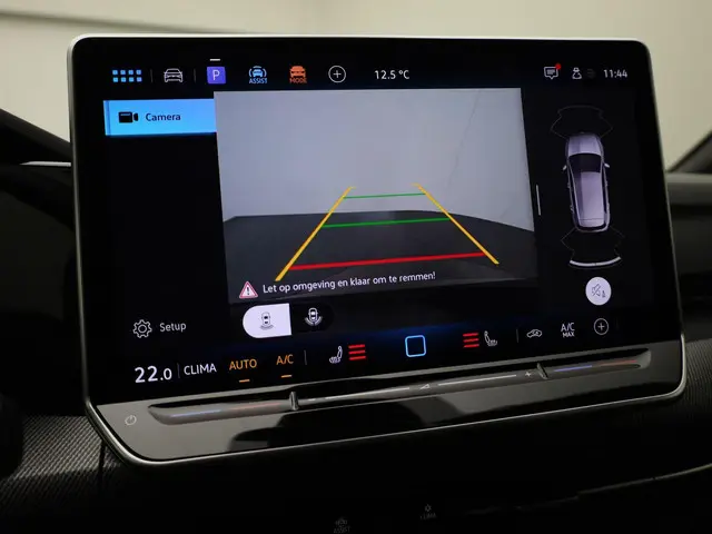 Volkswagen Golf 1.5e TSI 150PK R-Line DSG 2024 Benzine 10