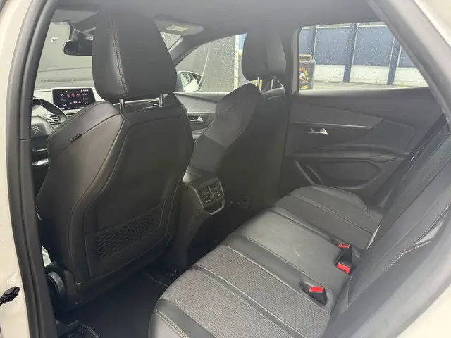 Peugeot 3008 1.6 GT Line | 1e Eigenaar|NL Auto| 2018 Benzine 37