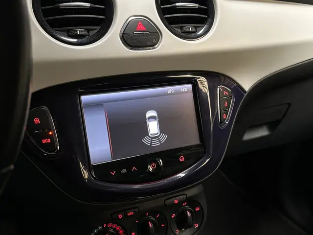 Opel ADAM 1.4 Sport 2013 Benzine 19