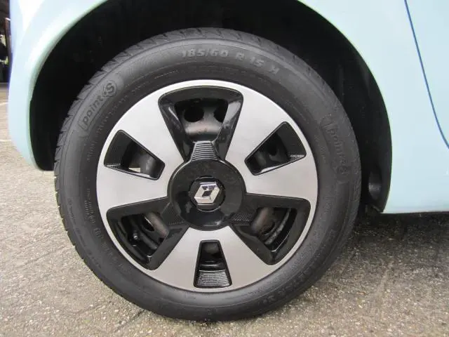 Renault Twingo 1.0 SCe Authentique 2016 Benzine 18