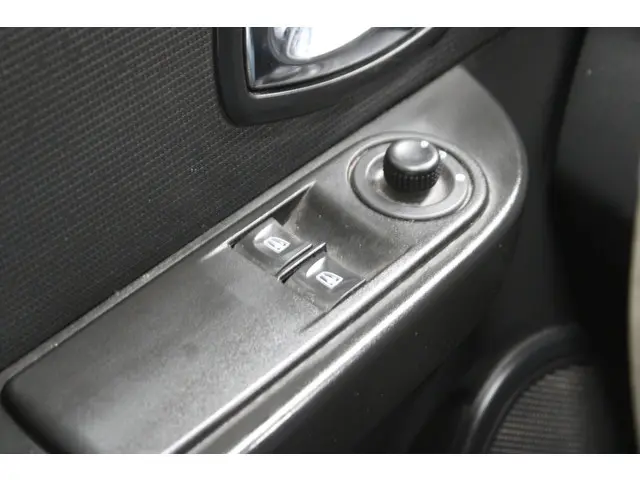 Renault Clio Estate 1.2 16V 2014 Benzine 14