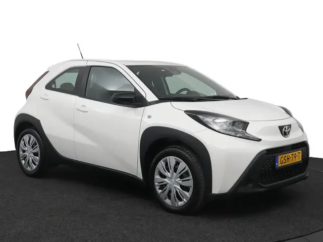 Toyota Aygo X 1.0 VVT-i S-CVT Play 2024 Benzine 14