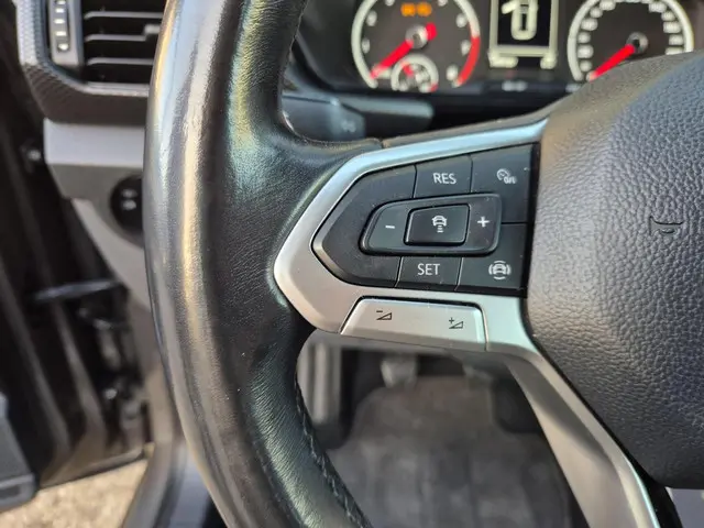 Volkswagen T-Cross 1.0 TSI Life 2019 Benzine 12