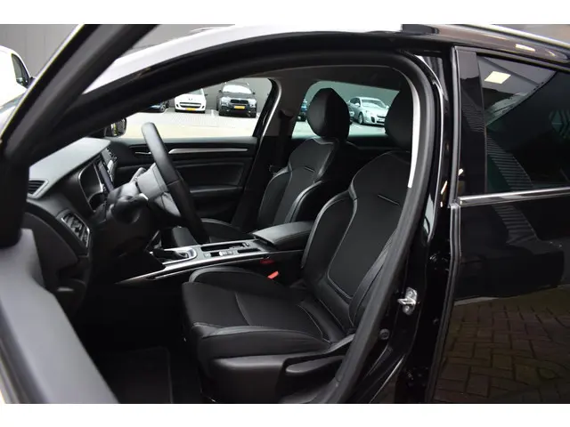 Renault Mégane Estate TCe 140 EDC Techno 2023 Benzine 12