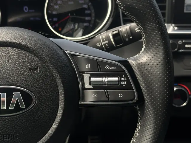 Kia Ceed 1.4 T-GDi GT-Line 2019 Benzine 19