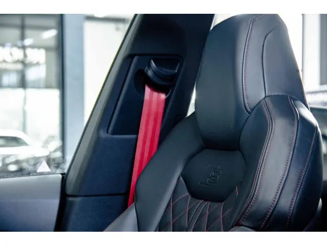 Audi SQ8 4.0 TFSI 2023 Benzine 25