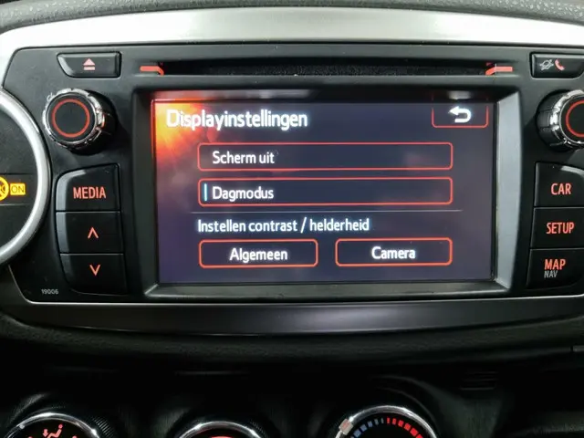 Toyota Yaris 1.3 VVT-i Style / Trekhaak / Airco 2013 Benzine 46