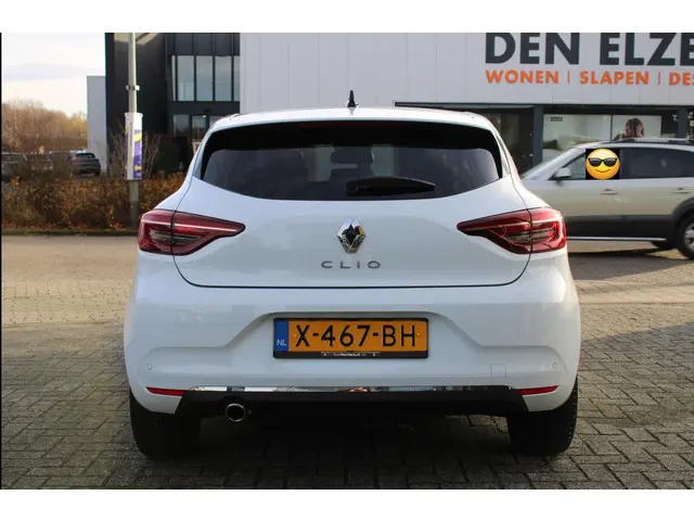 Renault Clio TCe 90 Techno 2023 Benzine 19