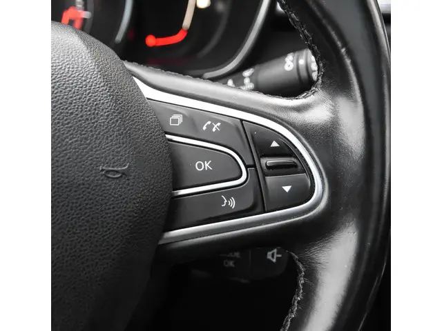 Renault Kadjar 1.2 TCe Extase PANO 2017 Benzine 12