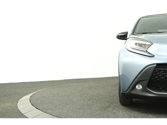 Toyota Aygo X 1.0 VVT-i S-CVT Envy 2024 Benzine 35