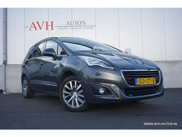 Peugeot 5008 2