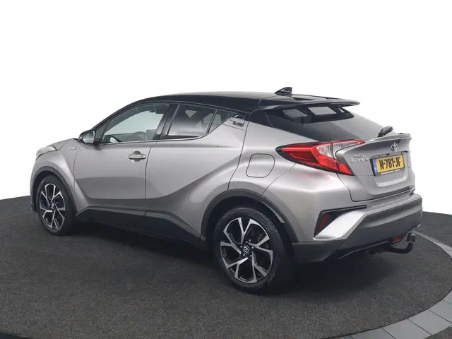 Toyota C-HR 1.8 Hybrid Active 2019 Hybride Benzine 4