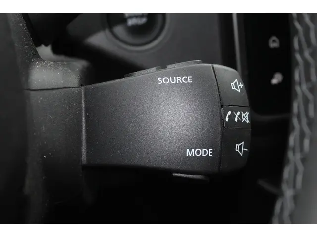 Dacia Duster 1.3 TCe 130 Journey 2023 Benzine 26