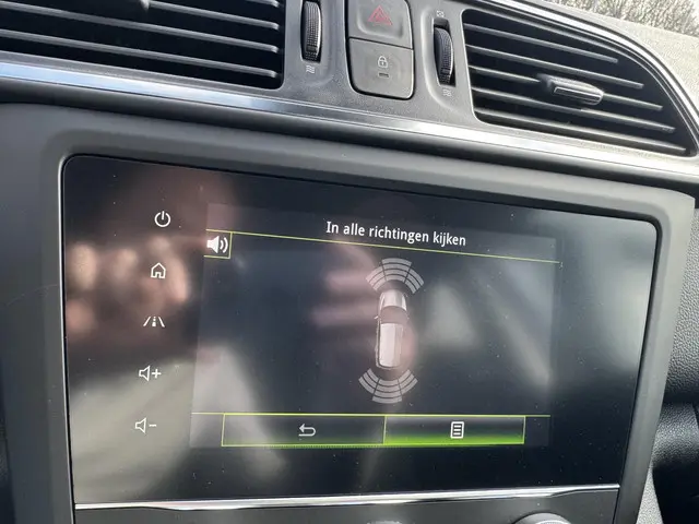Renault Kadjar 1.3 TCe 140PK EDC Intens 2019 Benzine 16
