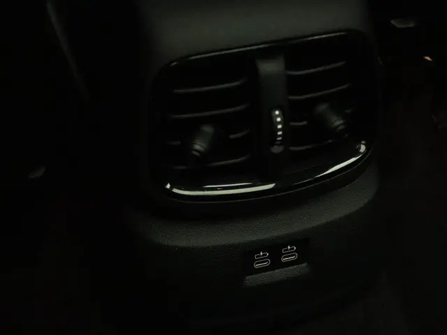 MINI Countryman Cooper S E ALL4 2022 Hybride Benzine 34