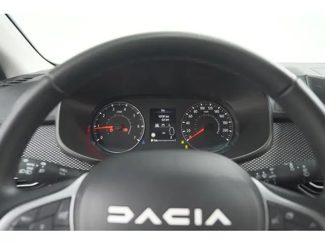 Dacia Jogger TCe 100 ECO-G LPG Expression 2025 LPG/Gas 39