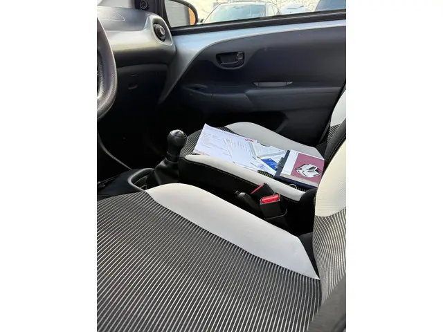 Peugeot 108 1.0 e-VTi Active TOP! 2017 Benzine 10